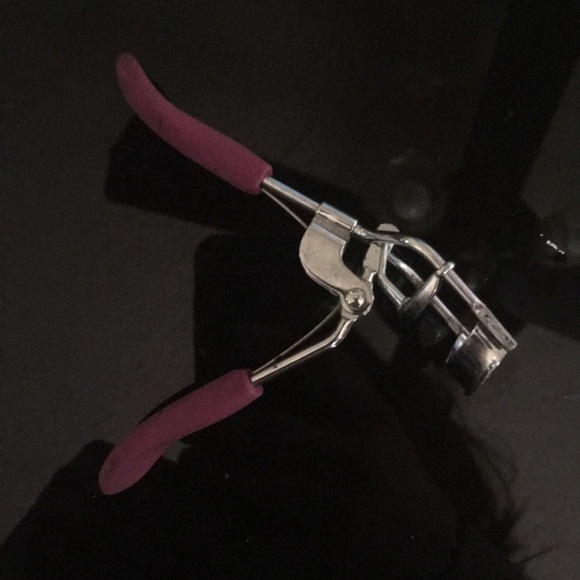 EYELASH CURLER - Picture 3 of 4